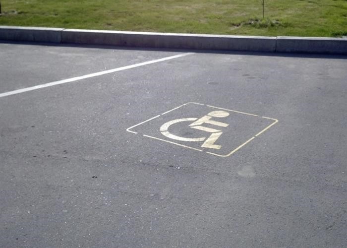 Как получить знак «Инвалид за рулем» 2024